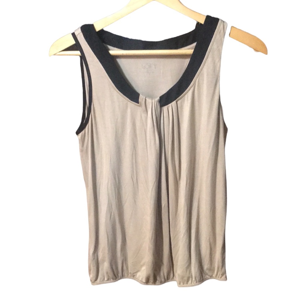 Loft sleeveless top Size small